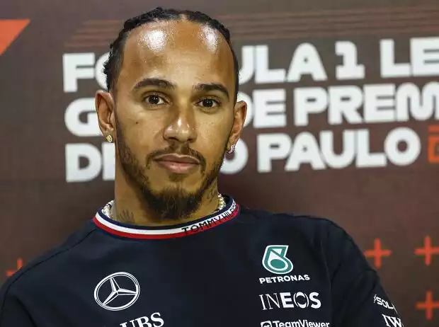 Lewis Hamilton (Mercedes) vor dem Formel-1-Rennen in Brasilien 2024 Titel-Bild zur News: Lewis Hamilton (Mercedes) vor dem Formel-1-Rennen in Brasilien 2024
