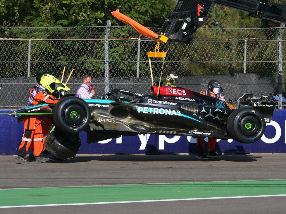George Russell (Mercedes) crasht im Training zum Formel-1-Rennen in Mexiko 2024