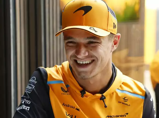Lando Norris (McLaren) vor dem Formel-1-Rennen in Brasilien 2024 Titel-Bild zur News: Lando Norris (McLaren) vor dem Formel-1-Rennen in Brasilien 2024