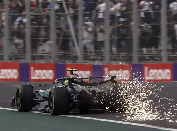 Titel-Bild zur News: Lewis Hamilton (Mercedes W15) beim Formel-1-Rennen in Brasilien 2024