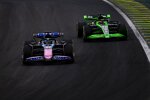 Esteban Ocon (Alpine) und Valtteri Bottas (Sauber) 