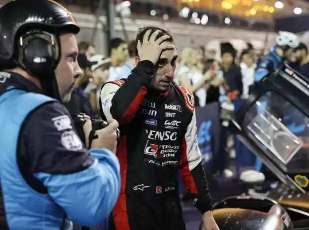 Titel-Bild zur News: Sebastien Buemi konnte es selbst nicht glauben, die 8h Bahrain noch gewonnen zu haben