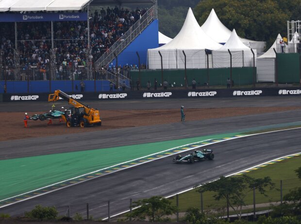 Lance Stroll sorgte mit seinem Abflug auf der Aufwärmrunde für den Abbruch Lance Stroll sorgte mit seinem Abflug auf der Aufwärmrunde für den Abbruch