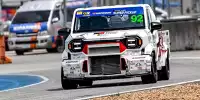 Bild zum Inhalt: Toyotas Billig-Pick-up mutiert zum Rennwagen