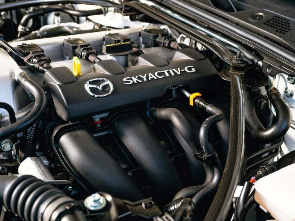 Mazda MX-5 Miata Grand Touring 2024