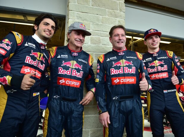 Andere Zeit: Sainz und Verstappen 2015 mit ihren berühmten Vätern bei Toro Rosso Andere Zeit: Sainz und Verstappen 2015 mit ihren berühmten Vätern bei Toro Rosso