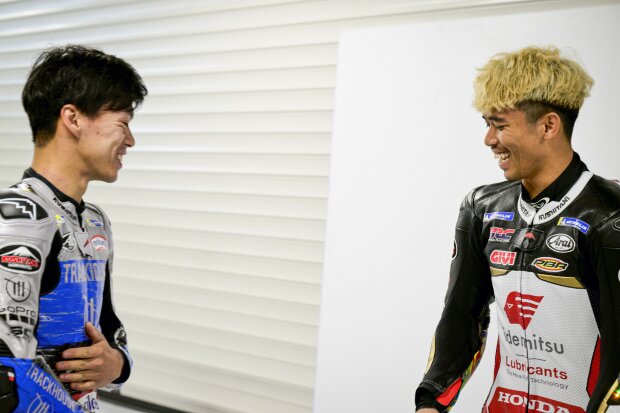 Ai Ogura Somkiat Chantra MotoGPTrackhouse Trackhouse MotoGP MotoGP ~Ai Ogura und Somkiat Chantra ~ Ai Ogura Somkiat Chantra MotoGPTrackhouse Trackhouse MotoGP MotoGP ~Ai Ogura und Somkiat Chantra ~