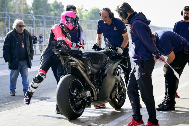 Enea Bastianini KTM 250 Red Bull KTM 250ccmKTM KTM MotoGPTech3 Tech3 Moto3 ~Enea Bastianini (Ducati) ~ Enea Bastianini KTM 250 Red Bull KTM 250ccmKTM KTM MotoGPTech3 Tech3 Moto3 ~Enea Bastianini (Ducati) ~