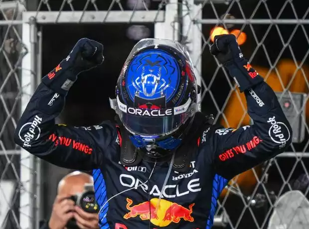 Max Verstappen bejubelt seinen vierten WM-Gewinn 2024 in Las Vegas Titel-Bild zur News: Max Verstappen bejubelt seinen vierten WM-Gewinn 2024 in Las Vegas