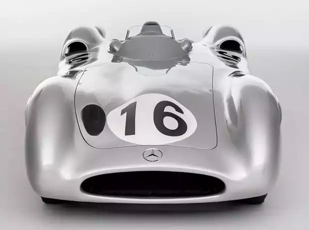 Mercedes-Benz W 196 R Stromlinien-Rennwagen von 1954 Titel-Bild zur News: Mercedes-Benz W 196 R Stromlinien-Rennwagen von 1954