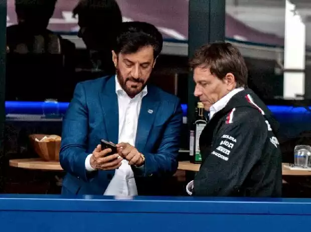 Titel-Bild zur News: FIA-Präsident Mohammed bin Sulayem und Mercedes-Teamchef Toto Wolff