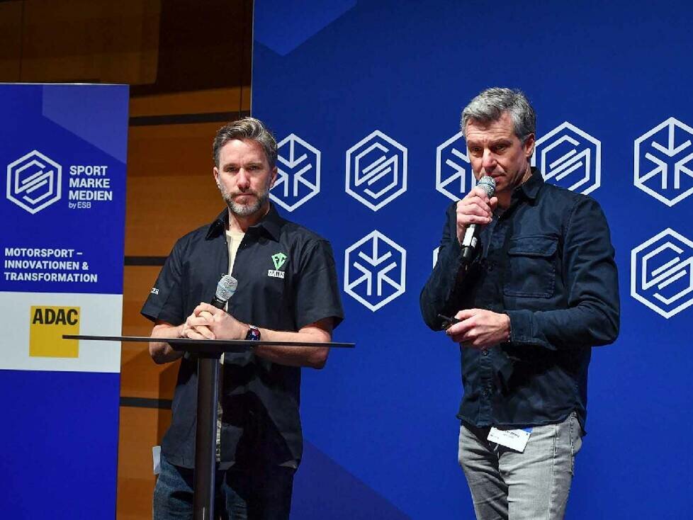 SPORT MARKE MEDIEN 2024: v.l. Nick Heidfeld, Founder & CEO, FG Series; Karsten Streng, Inhaber, Jerry Digital
