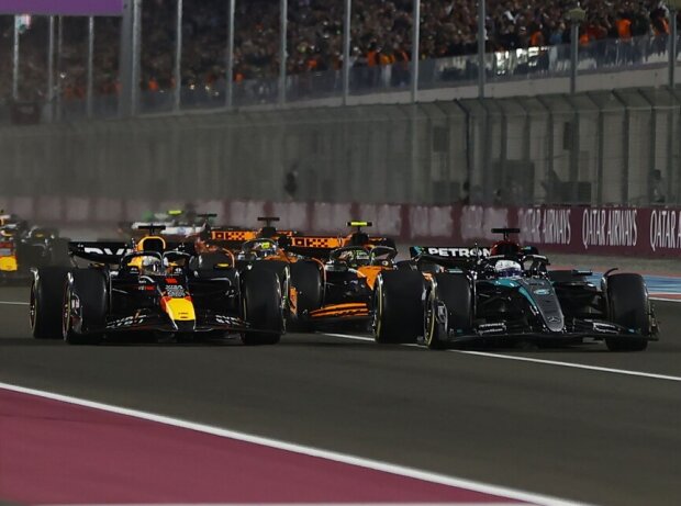 Hartes Duell: Verstappen und Russell werden noch für heiße Momente sorgen Hartes Duell: Verstappen und Russell werden noch für heiße Momente sorgen