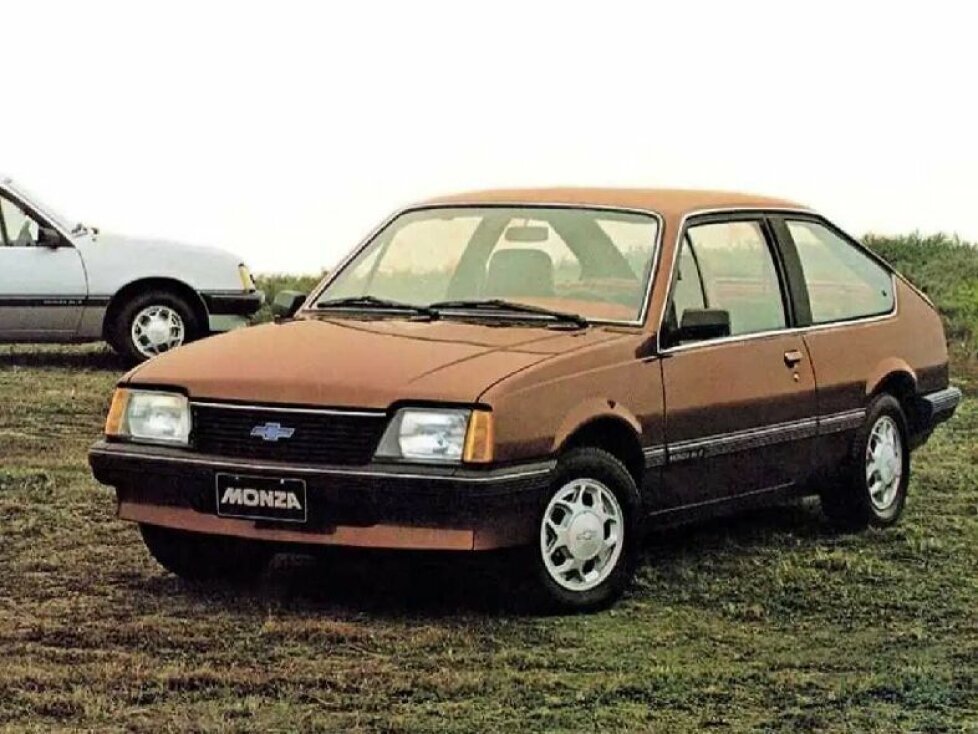 Chevrolet Monza (1982)