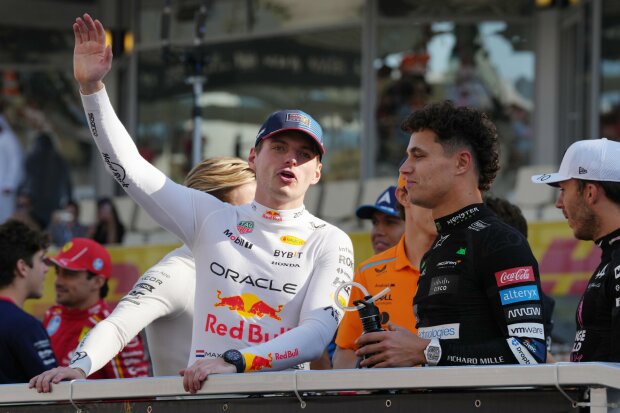 Max Verstappen Lando Norris Red Bull Red Bull F1McLaren McLaren F1 ~Max Verstappen (Red Bull) und Lando Norris (McLaren) ~ Max Verstappen Lando Norris Red Bull Red Bull F1McLaren McLaren F1 ~Max Verstappen (Red Bull) und Lando Norris (McLaren) ~