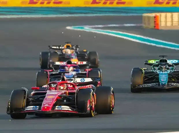 Ferrari-Fahrer Charles Leclerc erwischte eine starke erste Rennrunde in Abu Dhabi 2024 Titel-Bild zur News: Ferrari-Fahrer Charles Leclerc erwischte eine starke erste Rennrunde in Abu Dhabi 2024