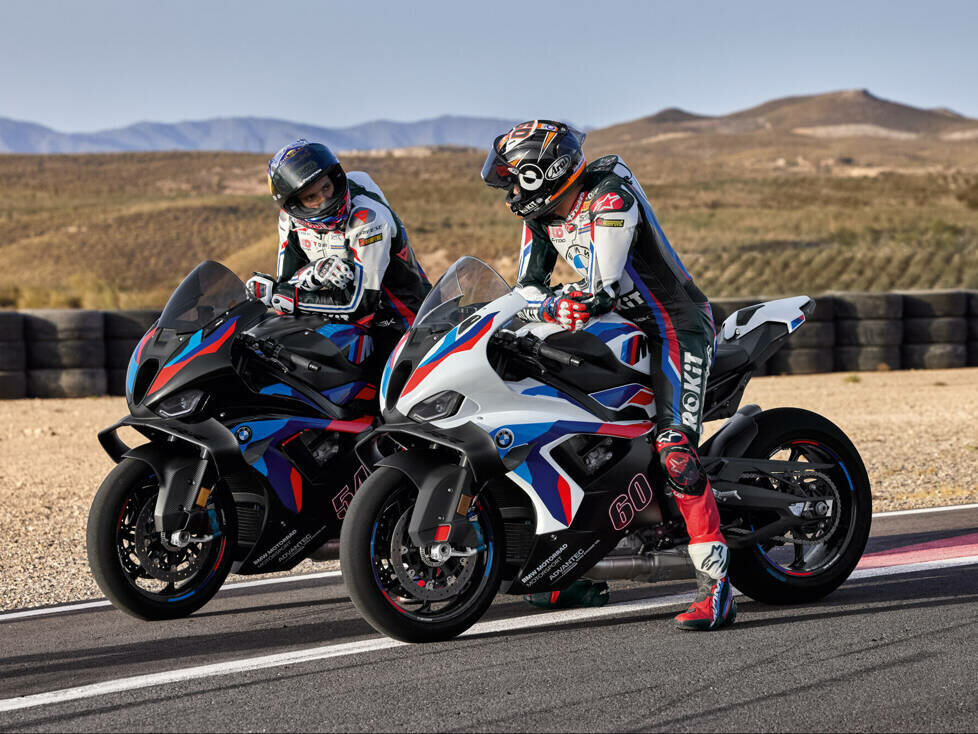 BMW M1000RR