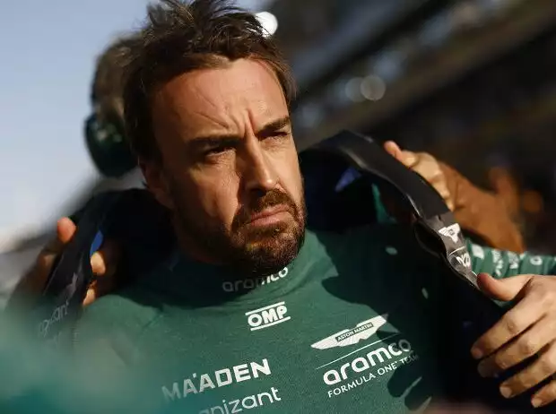 Fernando Alonso (Aston Martin) Titel-Bild zur News: Fernando Alonso (Aston Martin)
