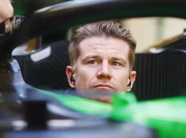 Nico Hülkenberg beim Probesitzen im Sauber C44 in Abu Dhabi Titel-Bild zur News: Nico Hülkenberg beim Probesitzen im Sauber C44 in Abu Dhabi
