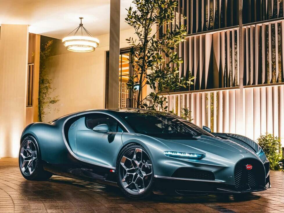 Bugatti Tourbillon in Japan