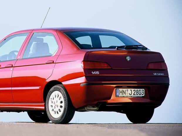 Alfa Romeo 146 Alfa Romeo 146
