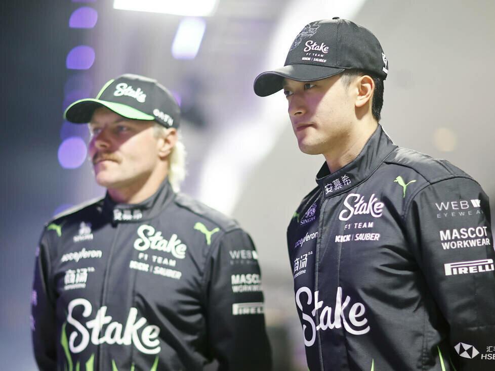 Guanyu Zhou, Valtteri Bottas