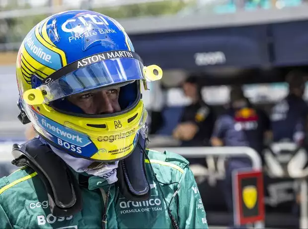 Fernando Alonso weiß, dass es "in der Formel 1 keine Wunder" gibt Titel-Bild zur News: Fernando Alonso weiß, dass es "in der Formel 1 keine Wunder" gibt