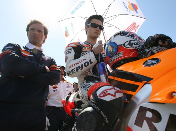 Alberto Puig und Dani Pedrosa in der MotoGP-Saison 2008 Alberto Puig und Dani Pedrosa in der MotoGP-Saison 2008