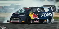 The Stig driftet im Ford SuperVan