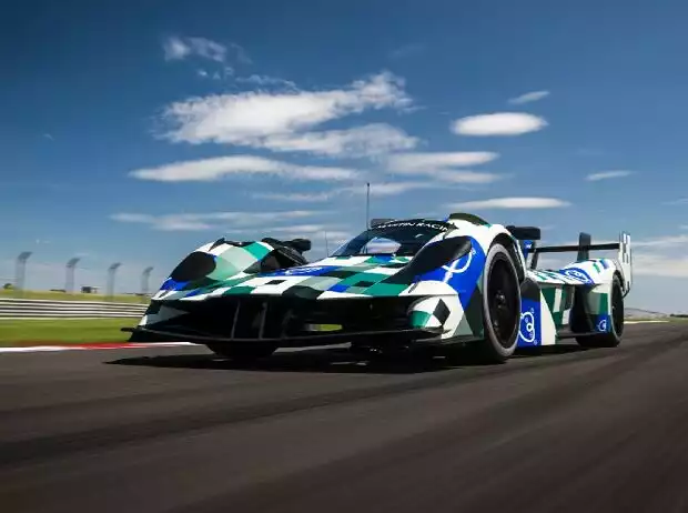 Aston Martin Valkyrie AMR LMH Titel-Bild zur News: Aston Martin Valkyrie AMR LMH