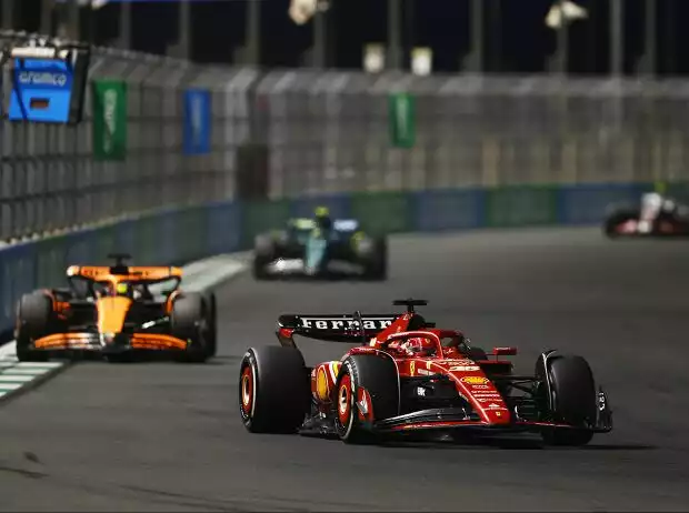 Charles Leclerc, Oscar Piastri, Fernando Alonso Titel-Bild zur News: Charles Leclerc, Oscar Piastri, Fernando Alonso