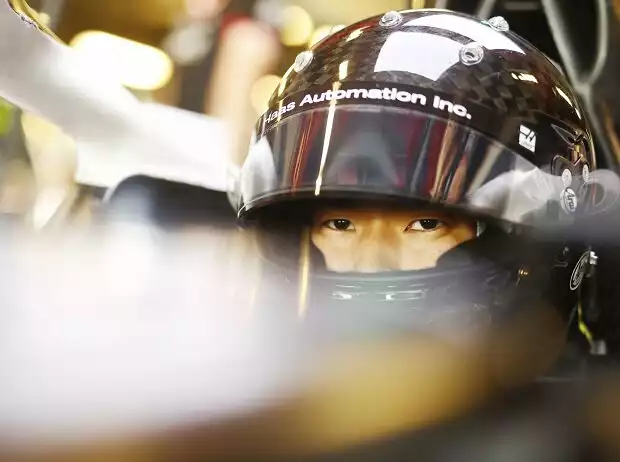 Ryo Hirakawa bei den Formel-1-Tests in Abu Dhabi 2024 Titel-Bild zur News: Ryo Hirakawa bei den Formel-1-Tests in Abu Dhabi 2024