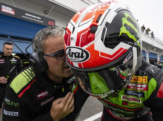 Pere Riba; Jonathan Rea Pere Riba; Jonathan Rea