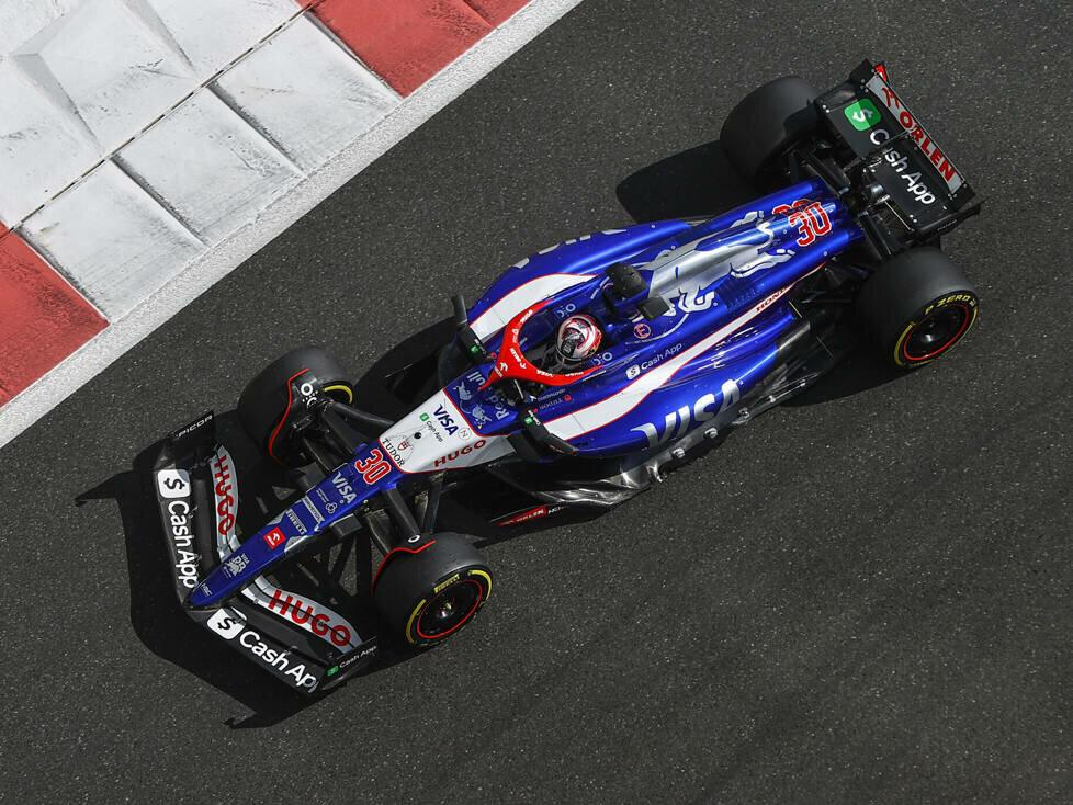 Liam Lawson (Racing Bulls) beim Formel-1-Rennen in Abu Dhabi 2024