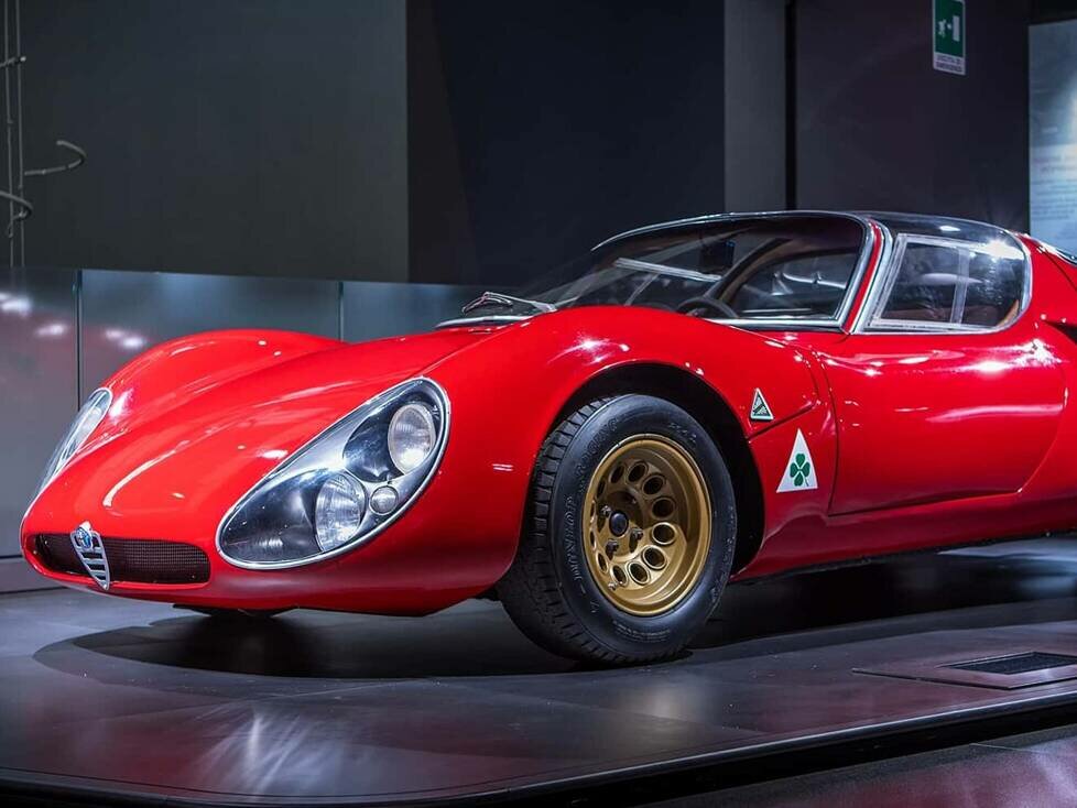 Alfa Romeo 33 Stradale (1967-1969)