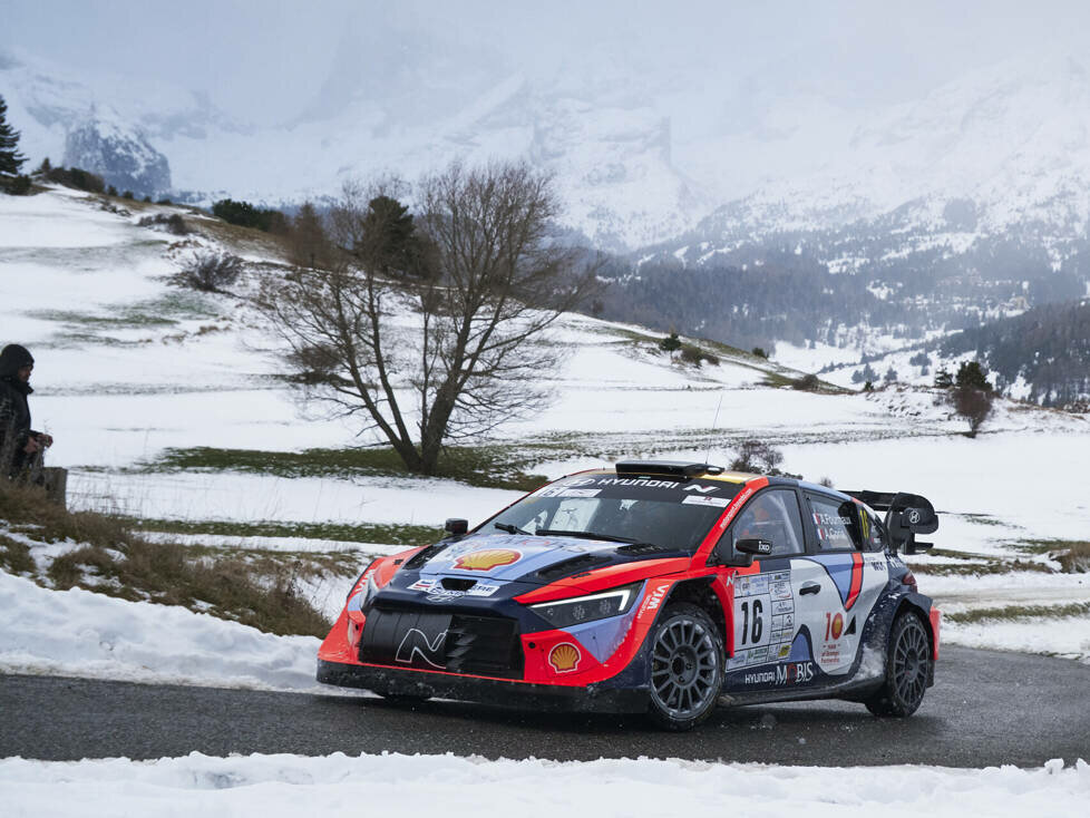 Hyundai-Neuzugang Adrien Fourmaux konnte bereits im Schnee fahren