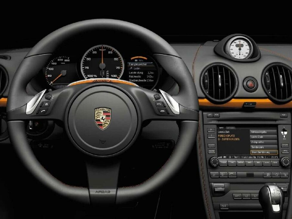 Das maßgeschneiderte Kombiinstrument für den Porsche Boxster E