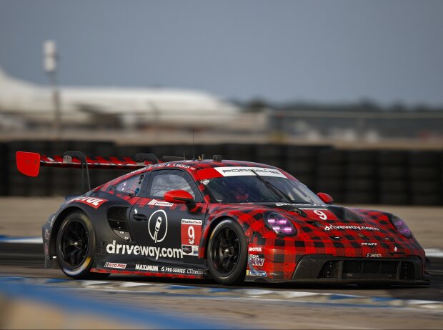In der Saison 2023 fuhr Bachler schon einmal die komplette IMSA-Saison In der Saison 2023 fuhr Bachler schon einmal die komplette IMSA-Saison