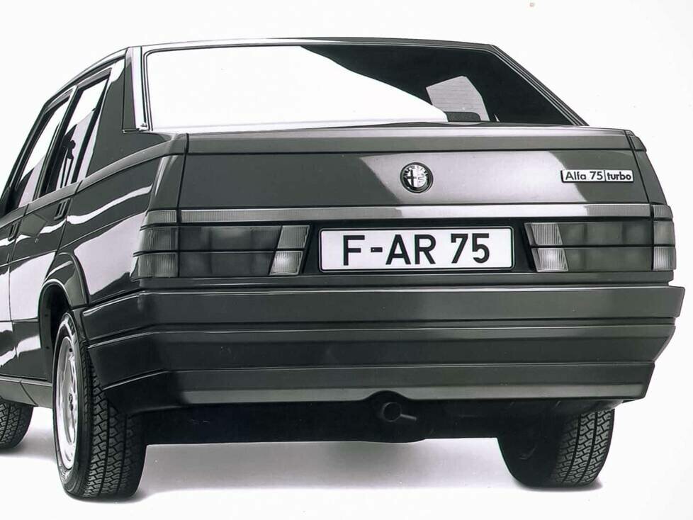 Alfa Romeo 75 1.8i Turbo (1986-1988)