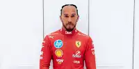 Bild zum Inhalt: Premiere: Lewis Hamilton erstmals im Ferrari-Rennanzug