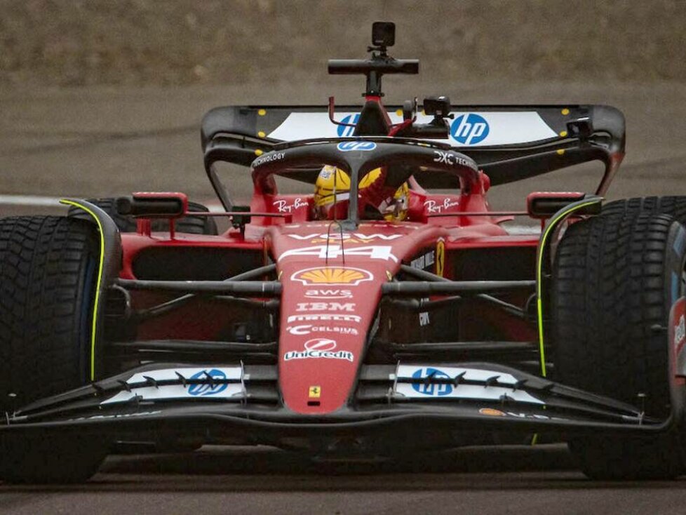 Lewis Hamiltons erste Ferrari-Testfahrt im F1-75