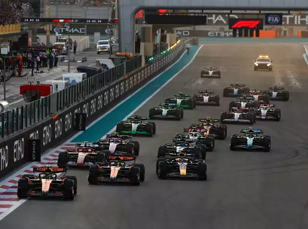 Lando Norris, Oscar Piastri, Max Verstappen, Carlos Sainz, Pierre Gasly Titel-Bild zur News: Lando Norris, Oscar Piastri, Max Verstappen, Carlos Sainz, Pierre Gasly
