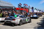 Joey Hand, Tatiana Calderon und Harry Tincknell 