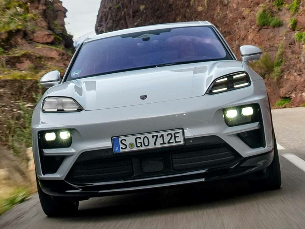 Porsche Macan EV