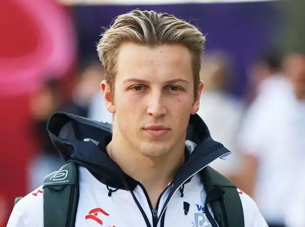 Liam Lawson im Formel-1-Fahrerlager Titel-Bild zur News: Liam Lawson im Formel-1-Fahrerlager