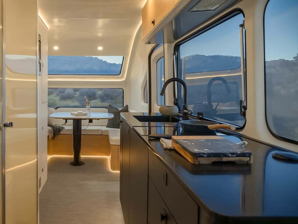 Pebble Flow (2025) E-Wohnwagen