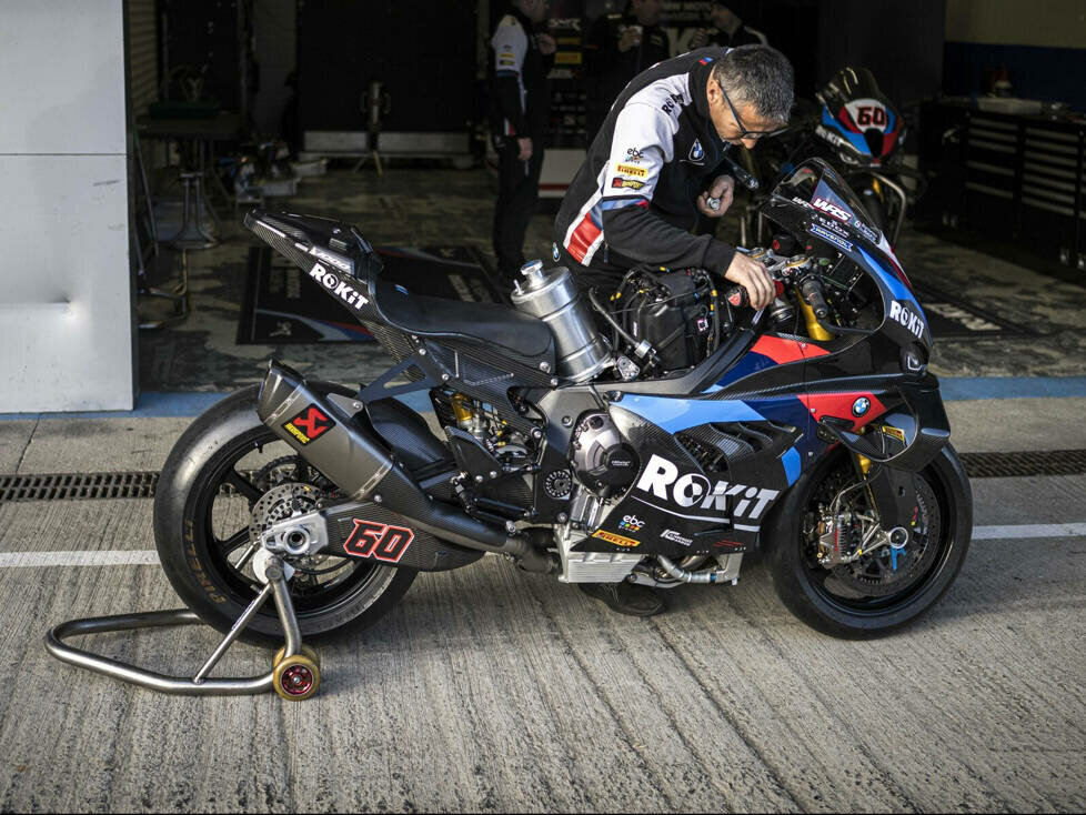 BMW M1000RR