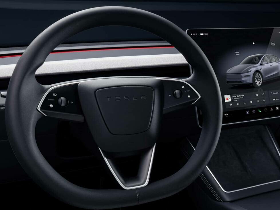 Tesla Model Y (2025)