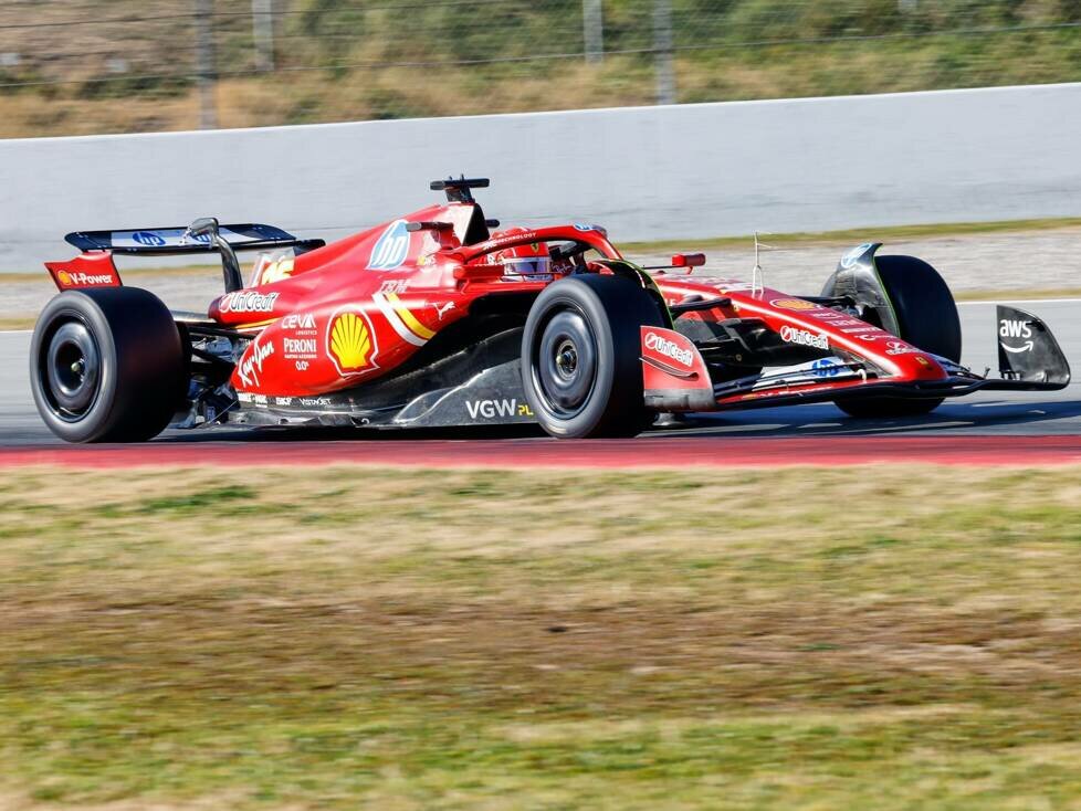 Charles Leclerc (Ferrari-SF24) bei Formel-1-Testfahrten in Barcelona 2025