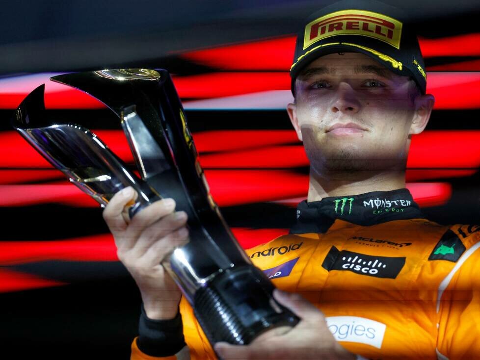 McLaren-Fahrer Lando Norris auf dem Podium in der Formel-1-Saison 2024
